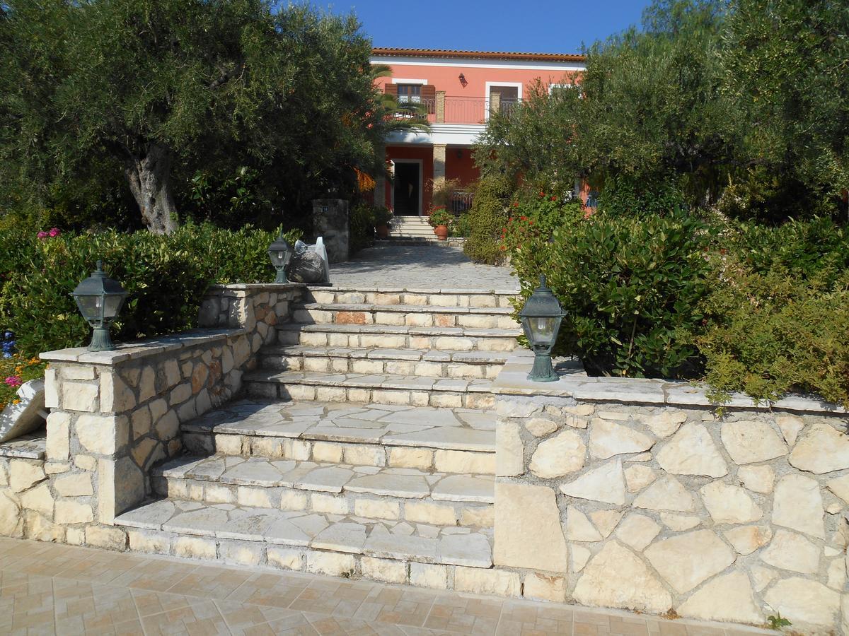Anatoli Labreon Otel Agia Marina  Dış mekan fotoğraf